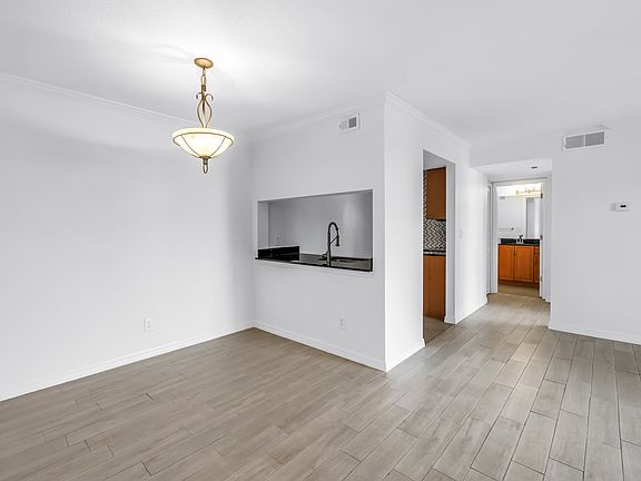 2nd image of 3300 Haviland Ct APT 103