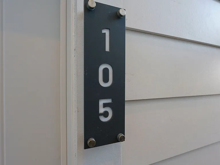 1820 NE Davis St #105 — Photo 13