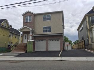 523 Walnut St #2, Elizabeth, NJ 07201