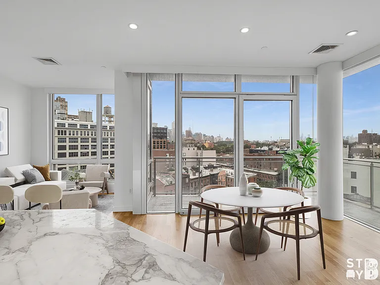 525 Clinton Ave #11N — Photo 4