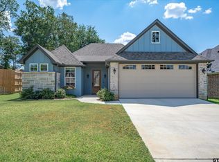 652 Copper Creek Cv, Tyler, TX 75703