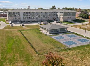 Green Park Apartment Living, Marion, IA 52302