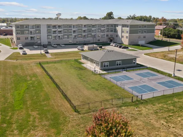 Green Park Apartment Living, 1003 31st St #309, Marion, IA 52302