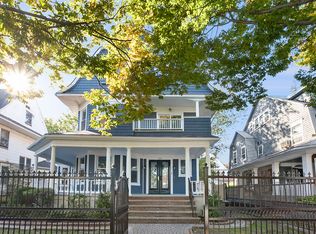 334 E 17th St #1, Brooklyn, NY 11226