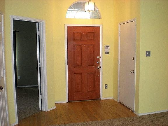 2nd image of 509 Judy Ln