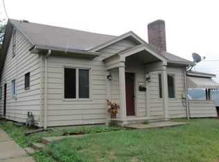 518 School St, Springdale, PA 15144