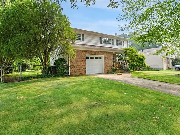142 Linbrook Dr, Newport News, VA 23602