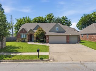 17626 E 48th St, Tulsa, OK 74134