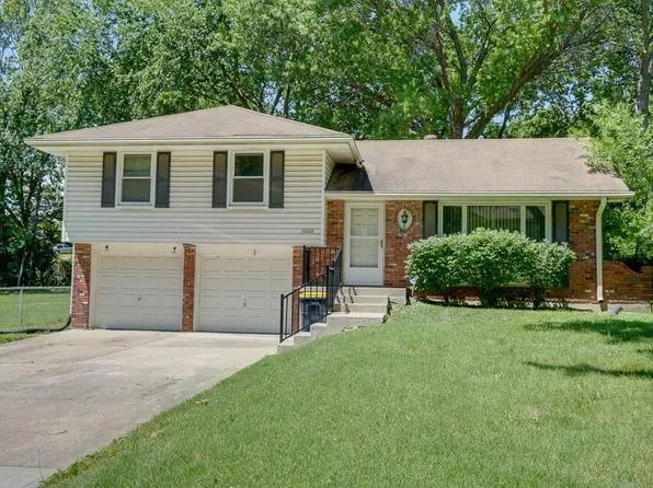 3810 Ditzler Ave, Kansas City, MO 64133