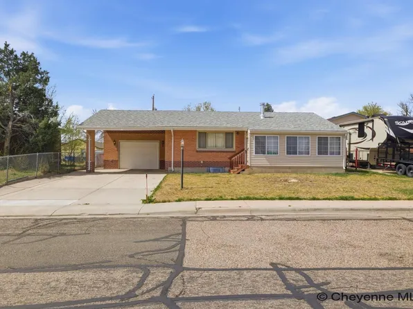 4714 Sagebrush Ave, Cheyenne, WY 82009