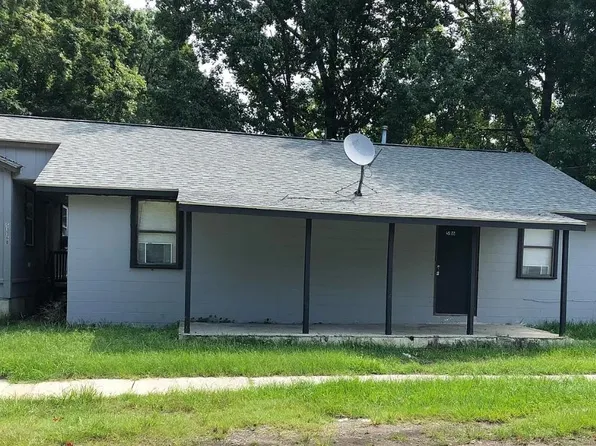 5116 Twitty St APT A, North Charleston, SC 29406