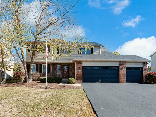 512 Bison Rd, Oswego, IL 60543