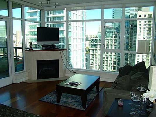 2nd image of 1205 Pacific Hwy #1804