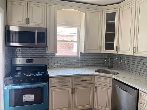 2nd image of 187-16 Brinkerhoff Ave