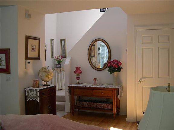 4th image of 75 Blue Spruce Way #75