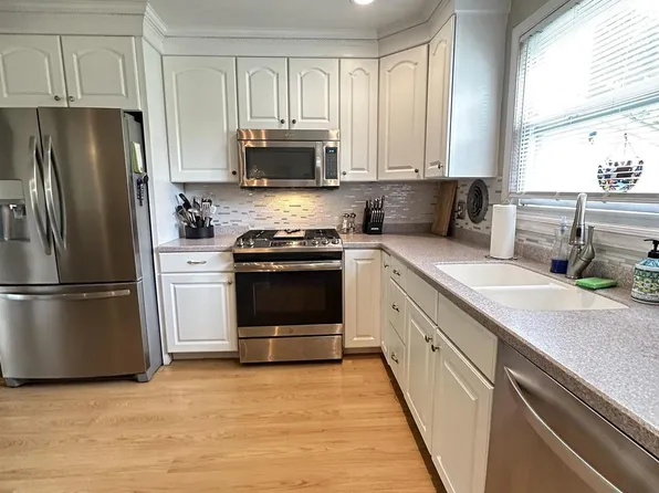 123 N 2nd Street Pike, Churchville, PA 18966