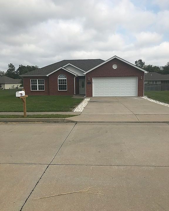 Call  (573) 821-3432