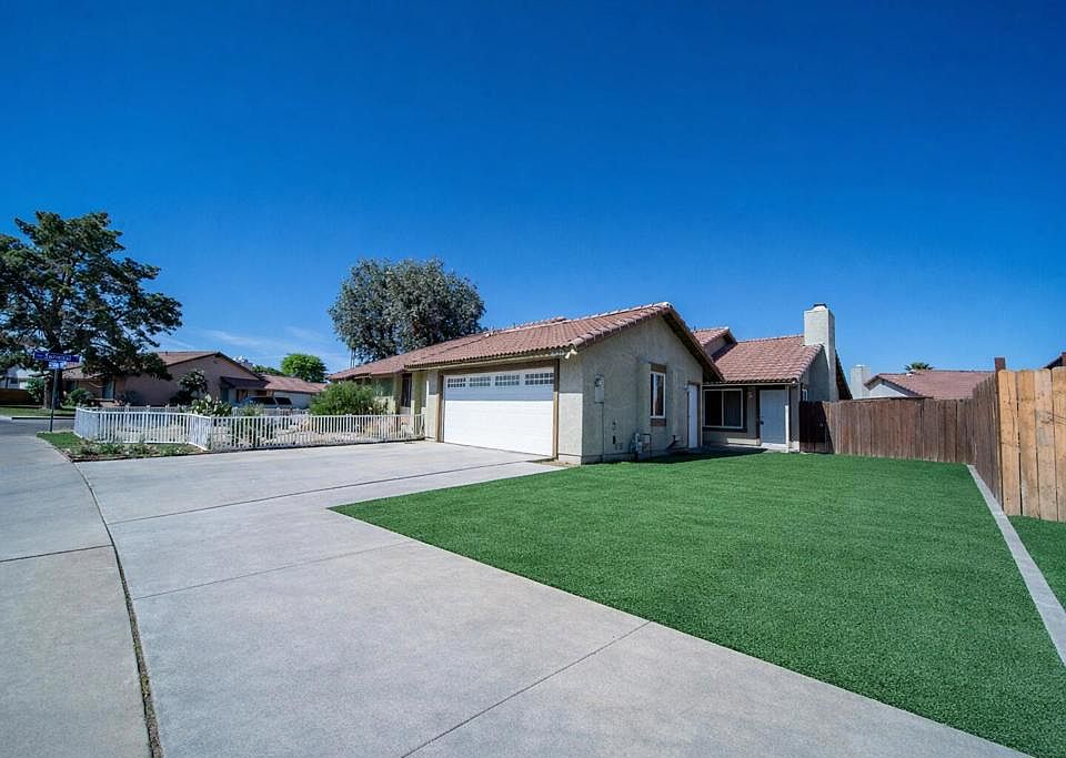 1st image of 81402 Palmwood Dr