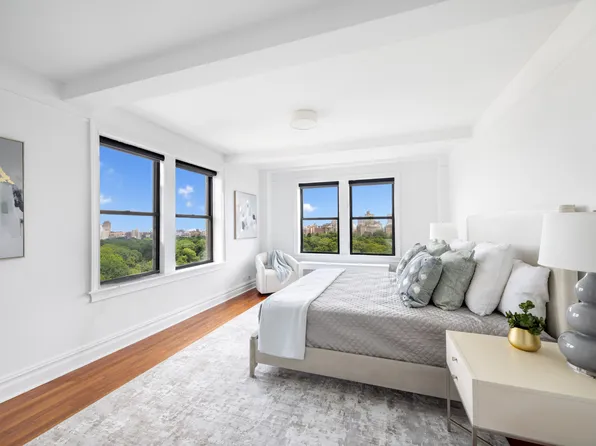 327 Central Park West image 4 of 13