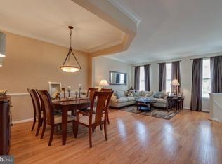 2613 Tarleton Corner Dr, Herndon, VA 20171