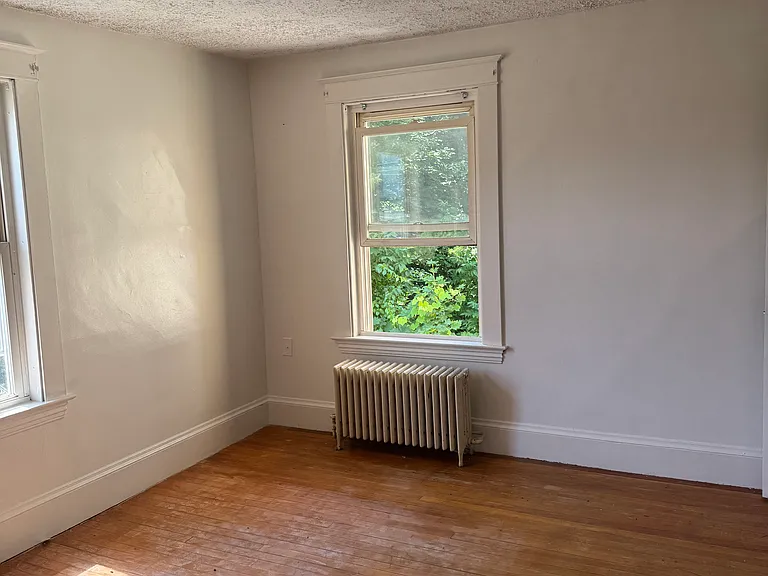 21 Zoar St #2 — Photo 7