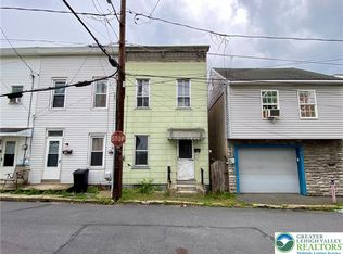 125 Carbon St, Minersville, PA