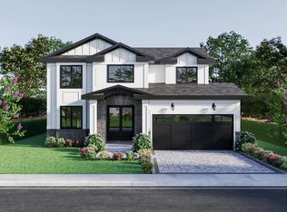 39 Center St, Cresskill, NJ 07626