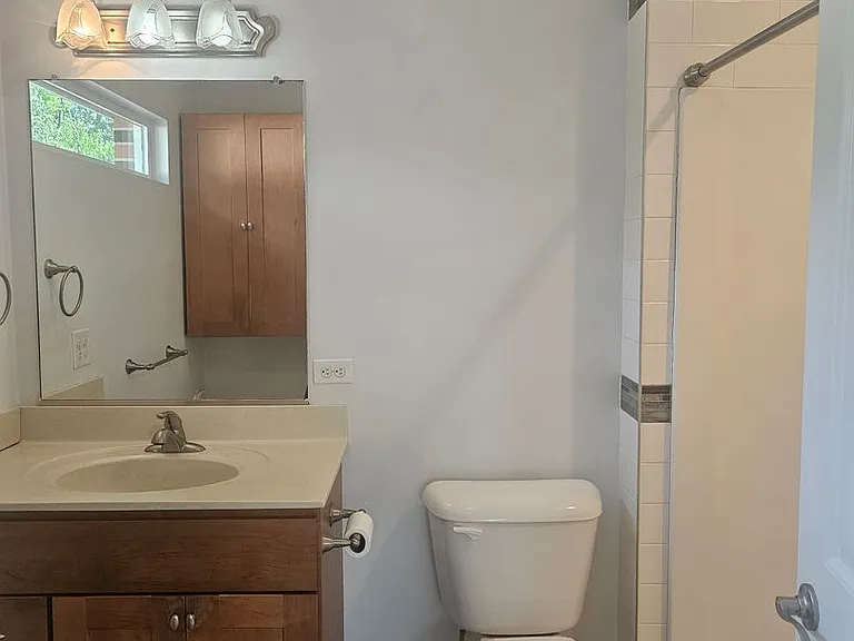 1068 Sharon Dr — Photo 20