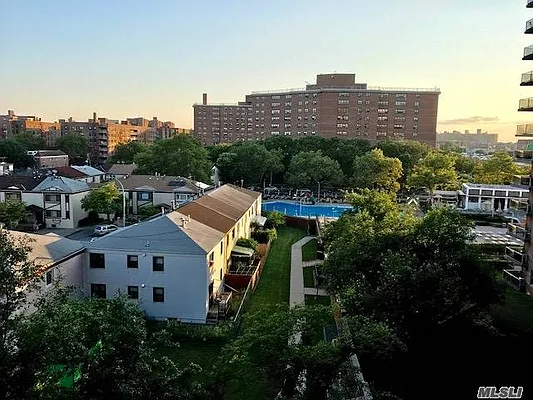 Sold by AAA Young Shuen Realty Inc. | media 22