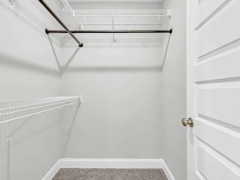 438 Mattingly Dr — Photo 22