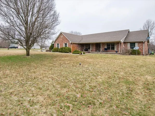 4270 N Private Road 150 E, Shelbyville, IN 46176