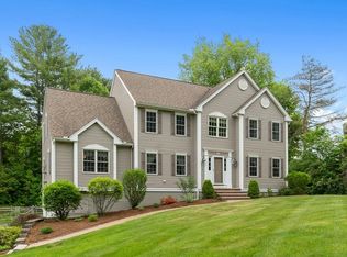 55 Prescott St, Pepperell, MA 01463