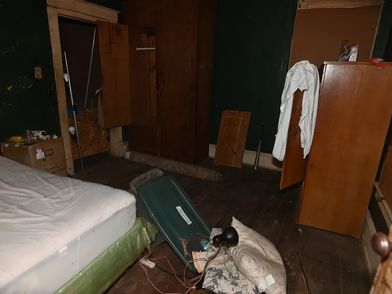 440 W Sawyer St — Photo 19