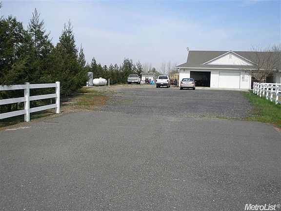 2nd image of 29765 E Chapman Way