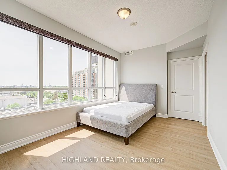 89 S Town Centre Blvd #805 — Photo 20