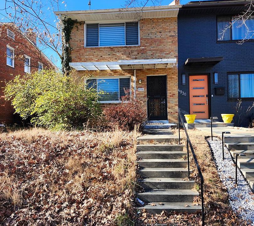 1st image of 4928 8th St NE
