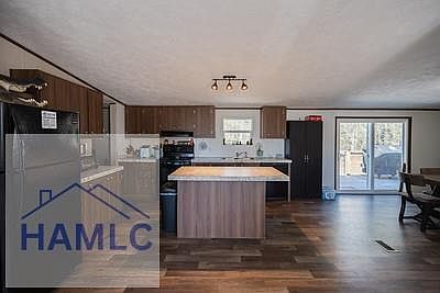 5th image of 45 Logan Ct SE