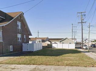 326 W Wildwood Ave, Wildwood, NJ