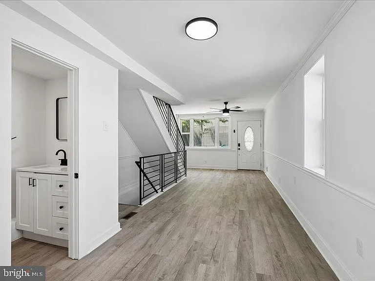 2605-07 Sepviva St — Photo 20