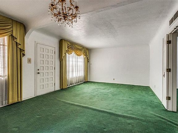4th image of 5409 Paraguay Ct