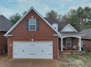 604 Indian Ridge Cir, White House, TN 37188