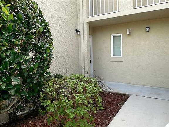 3rd image of 1674 SE Green Acres Cir APT Jj103
