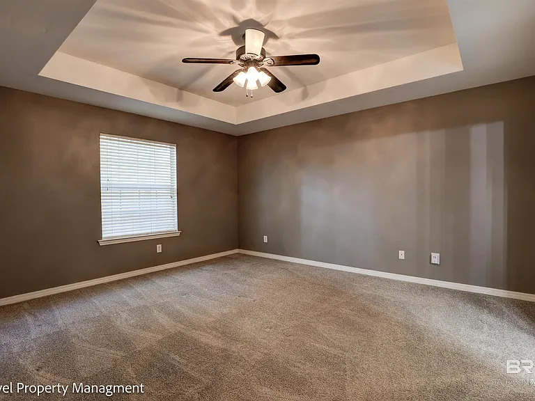 15307 Hearthstone Dr — Photo 9