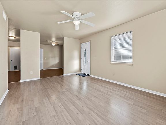 5th image of 1811 N McDonald Ave