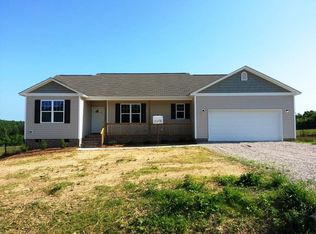 110 Letchworth Dr, Zebulon, NC 27597