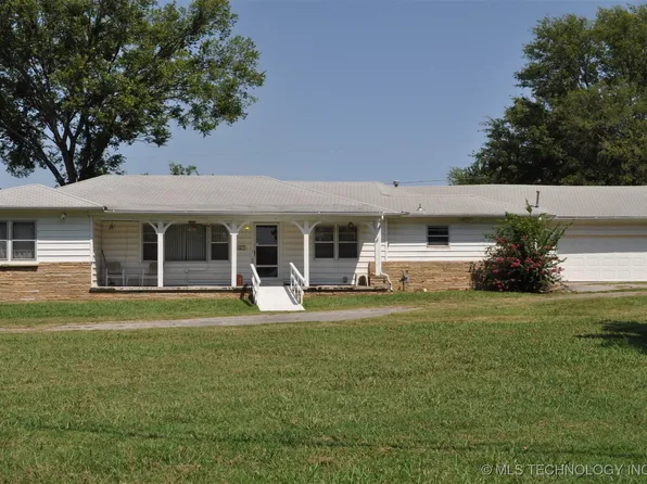 15702 E King St, Tulsa, OK 74116