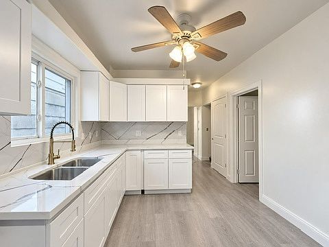 4th image of 7645 S Drexel Ave