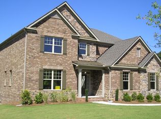 1270 Edgebrook Ln, Snellville, GA 30078