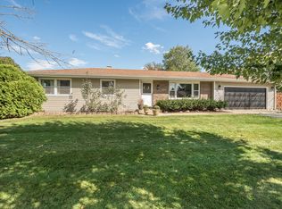 11 William Ln, Sandwich, IL 60548