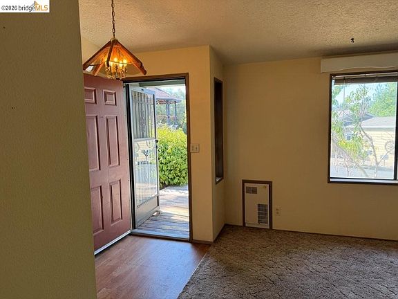 3rd image of 22630 Prospect Hts